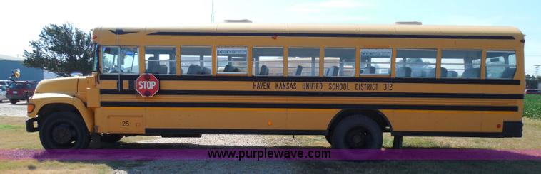 image for item I3317 1998 Ford B800 school bus