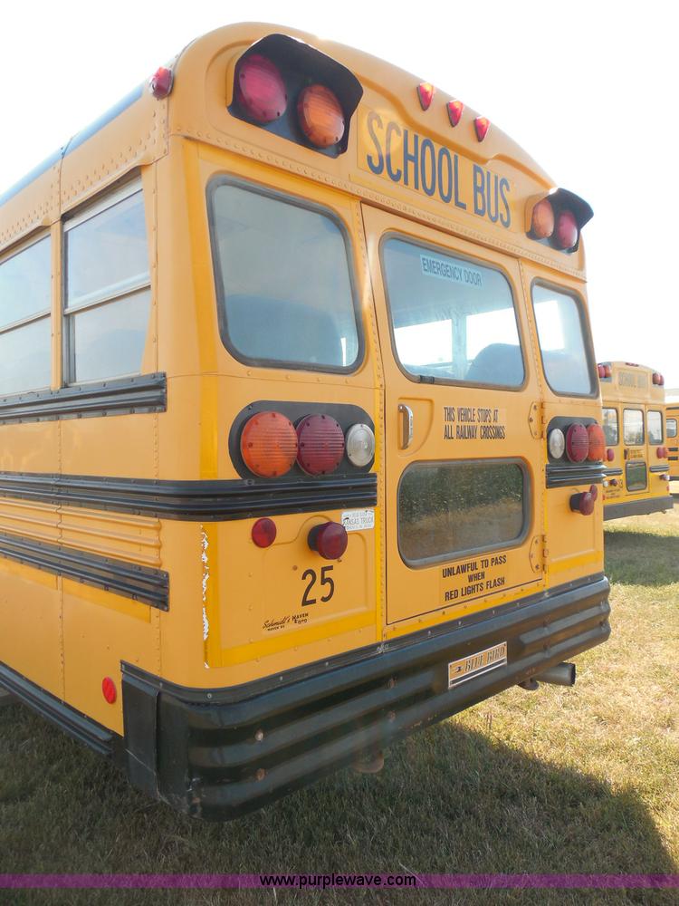 image for item I3317 1998 Ford B800 school bus