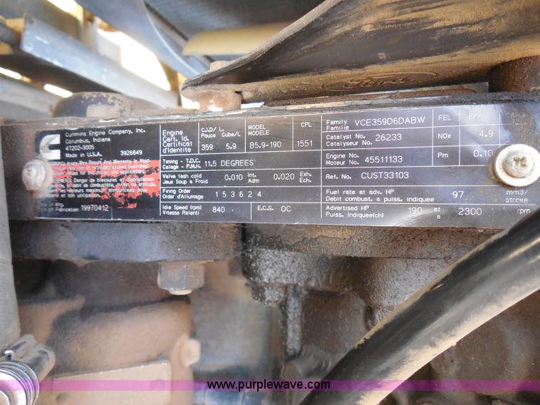 image for item I3317 1998 Ford B800 school bus