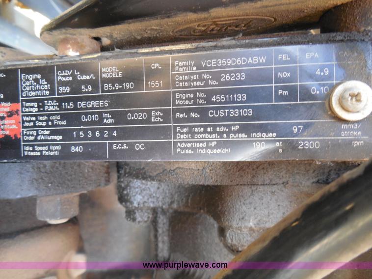 image for item I3317 1998 Ford B800 school bus