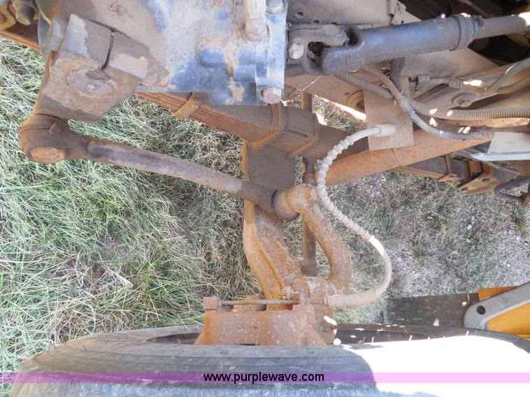 image for item I3317 1998 Ford B800 school bus