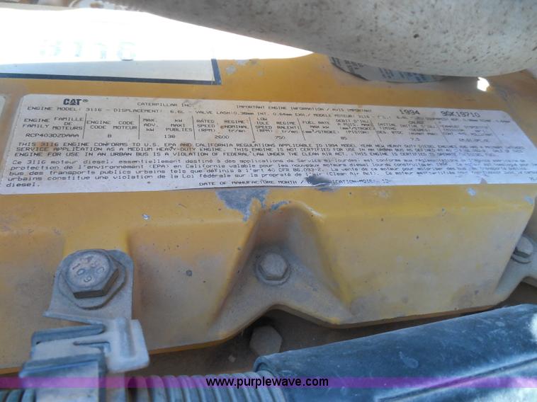 image for item I3318 1995 Chevrolet B7 bus