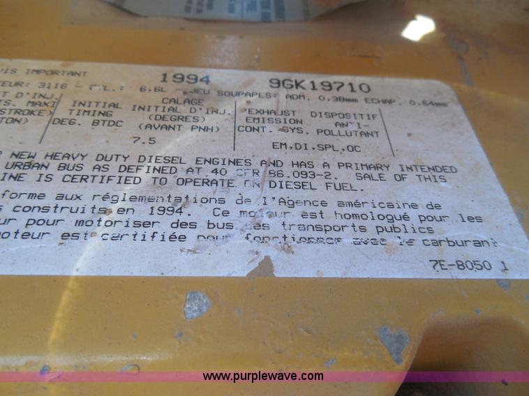 image for item I3318 1995 Chevrolet B7 bus