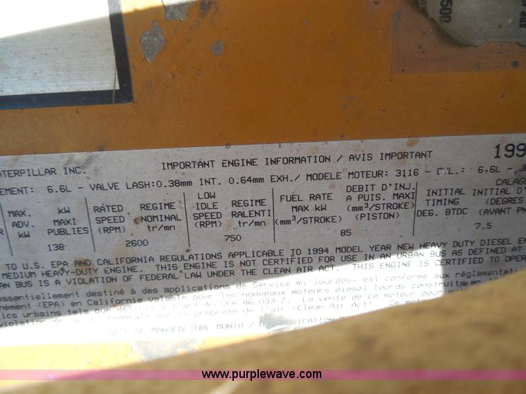 image for item I3318 1995 Chevrolet B7 bus