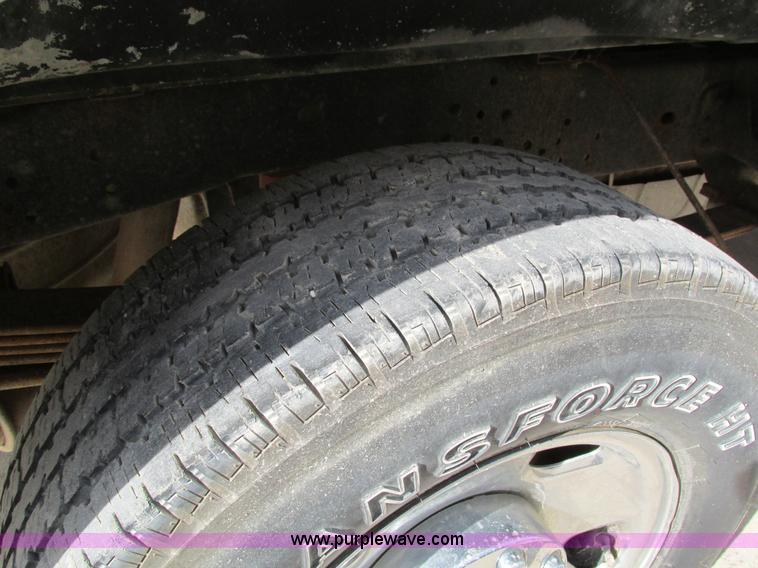 image for item I4125 2008 Ford F250 Super Duty XLT Crew Cab pickup truck