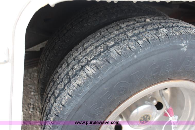 image for item I5860 1997 Ford Econoline E350 Shasta RV