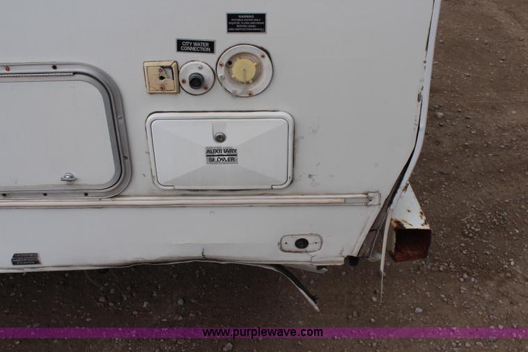 image for item I5860 1997 Ford Econoline E350 Shasta RV