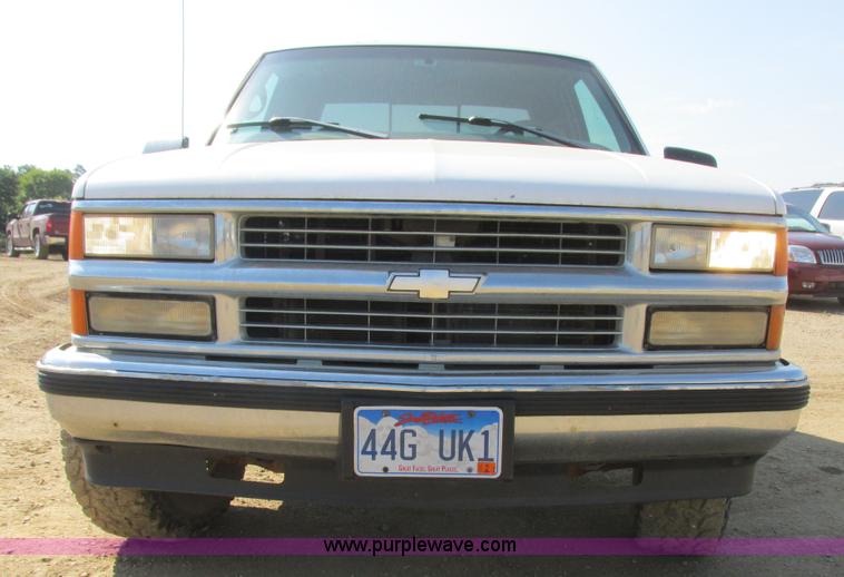 image for item I6052 1998 Chevrolet Silverado 1500 Z71 Ext. Cab pickup truck