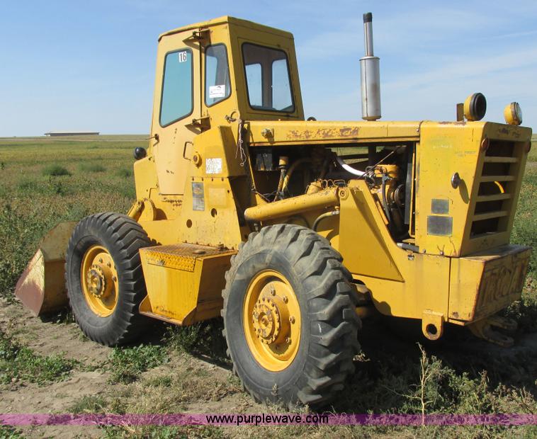 image for item I6055 1973 Trojan 124A wheel loader