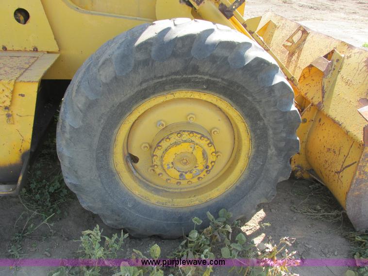 image for item I6055 1973 Trojan 124A wheel loader