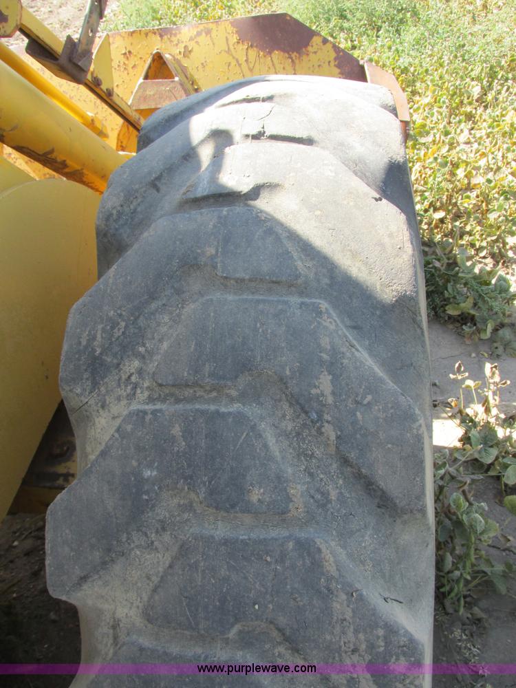 image for item I6055 1973 Trojan 124A wheel loader