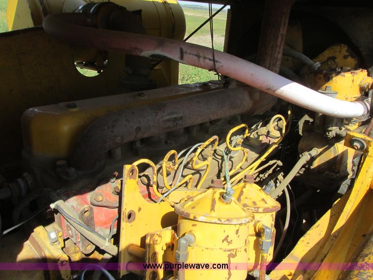image for item I6055 1973 Trojan 124A wheel loader