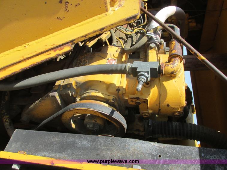 image for item I6055 1973 Trojan 124A wheel loader