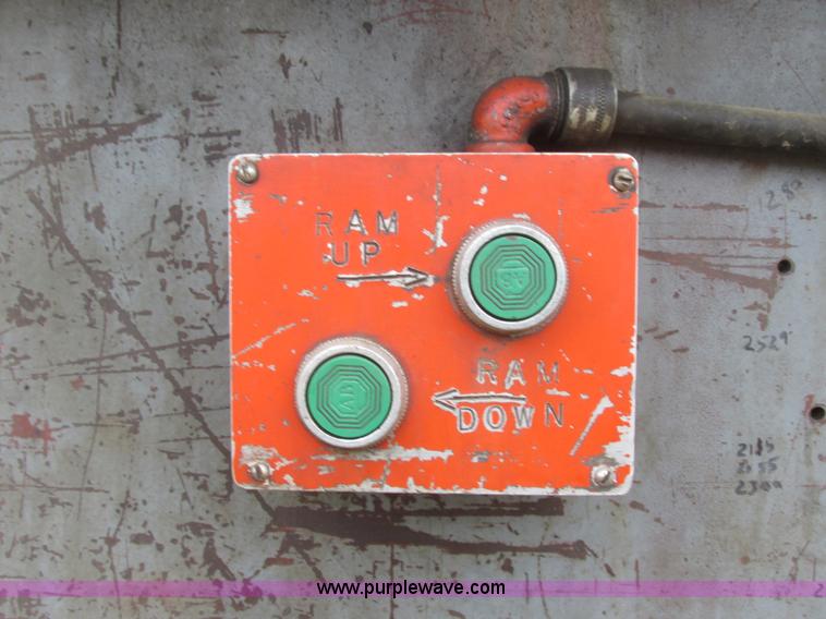 image for item I6126 Niagara metal breaker