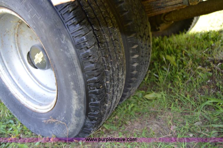 image for item I6480 1991 Chevrolet 3500 utility truck