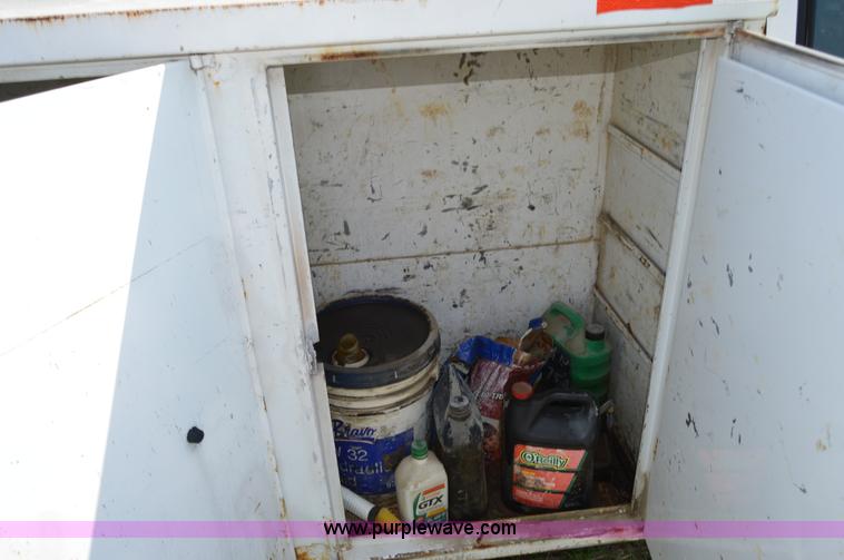 image for item I6480 1991 Chevrolet 3500 utility truck