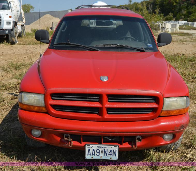 image for item I6487 1998 Dodge Durango SLT SUV