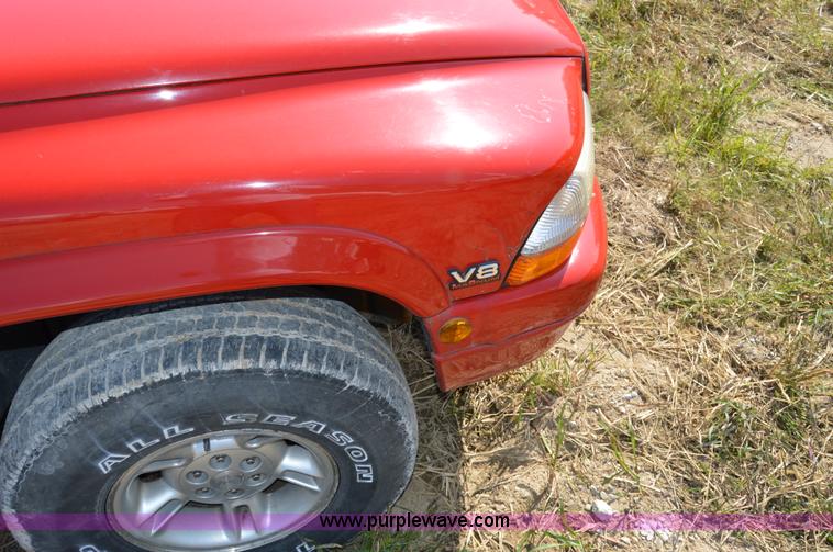 image for item I6487 1998 Dodge Durango SLT SUV