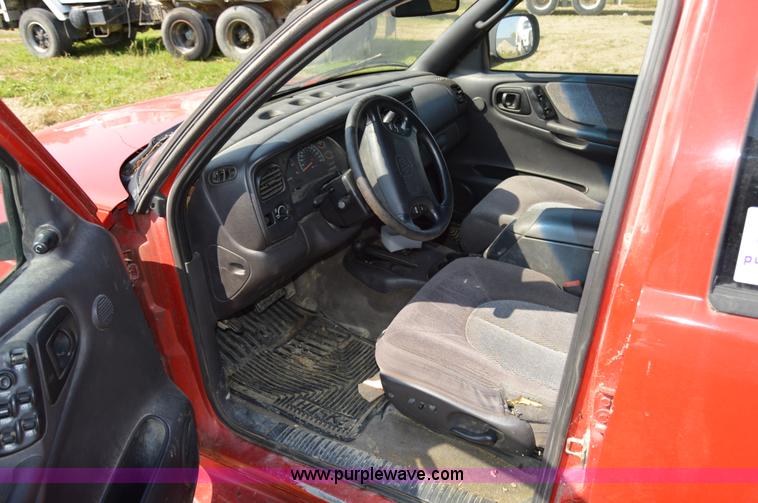 image for item I6487 1998 Dodge Durango SLT SUV