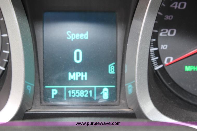 image for item J2037 2011 Chevrolet Equinox LT SUV