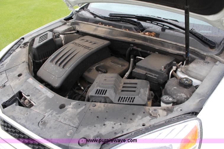 image for item J2037 2011 Chevrolet Equinox LT SUV