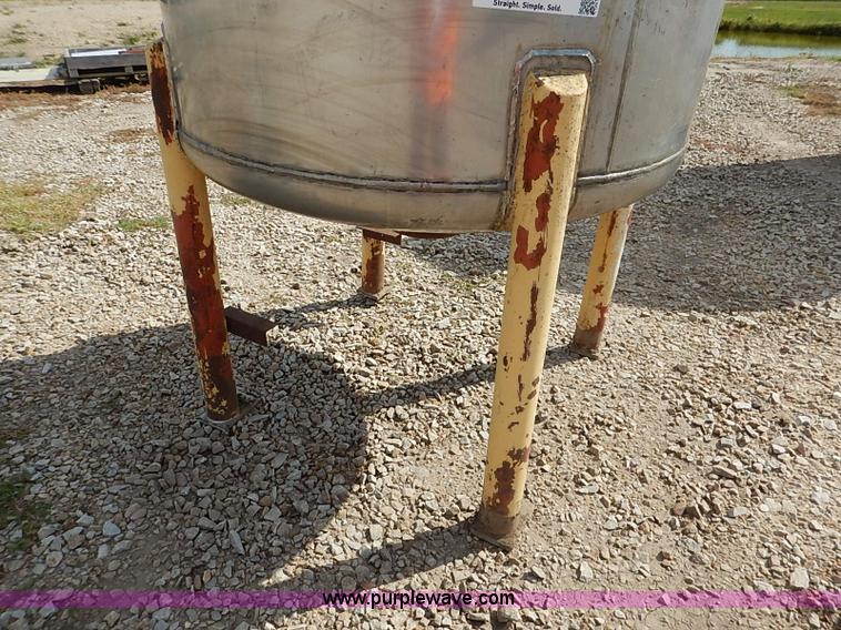 image for item J3016 1980 C.E. Howard Corp stainless steel holding tank