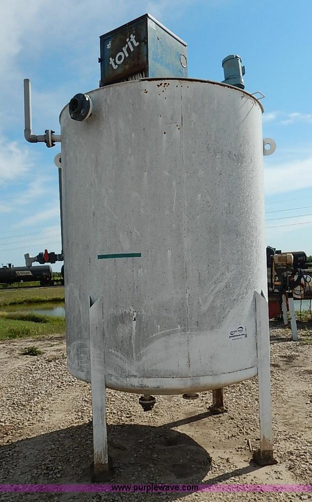 image for item J3017 Carbon lime slurry holding tank