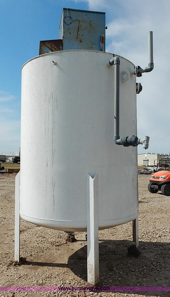 image for item J3017 Carbon lime slurry holding tank