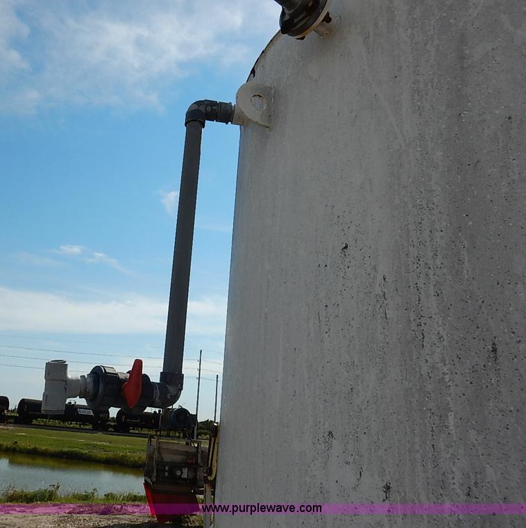 image for item J3017 Carbon lime slurry holding tank