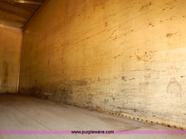 image for item J3062 1994 International 4900 box truck