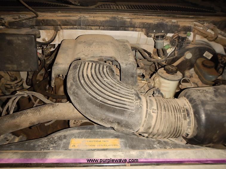 image for item J3076 1997 Ford F150 pickup truck