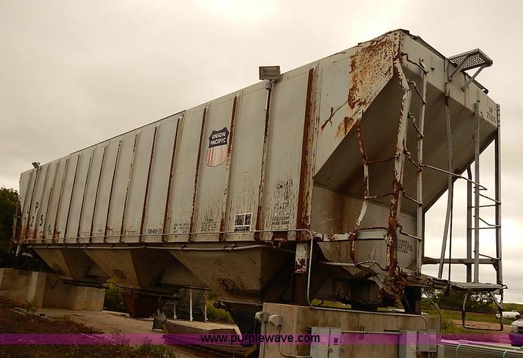 image for item J3079 Railroad car