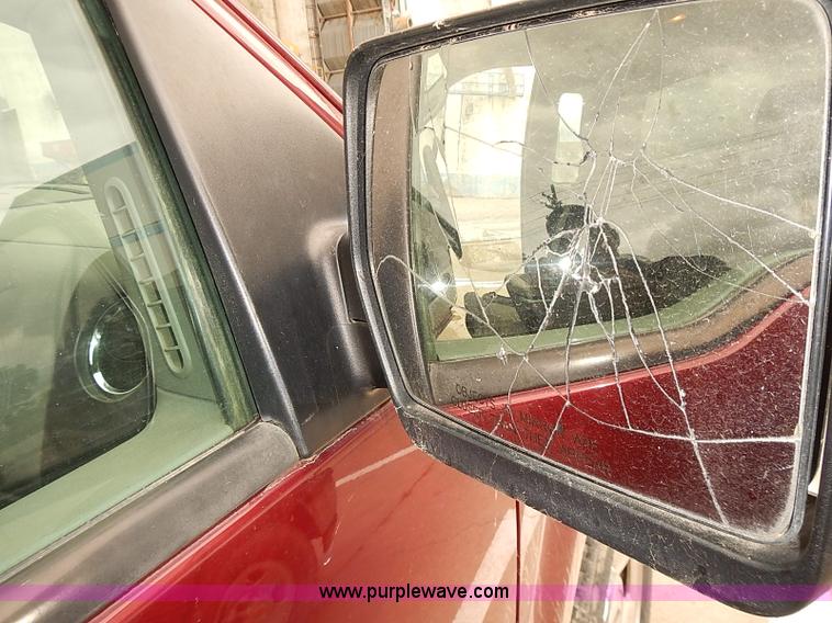 image for item J3083 2004 Ford F150 XLT pickup truck