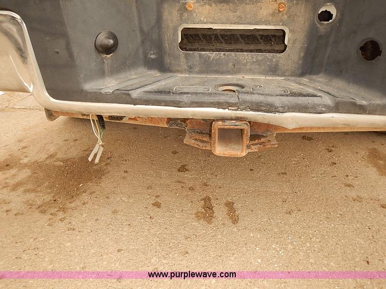 image for item J3083 2004 Ford F150 XLT pickup truck