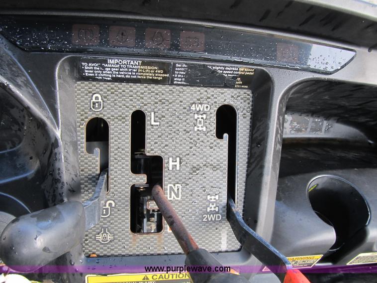 image for item Z9135 2008 Kubota RTV500 utility vehicle