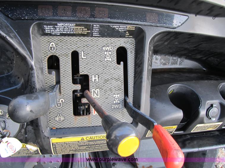 image for item Z9135 2008 Kubota RTV500 utility vehicle