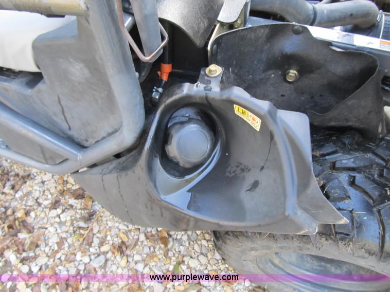 image for item Z9135 2008 Kubota RTV500 utility vehicle