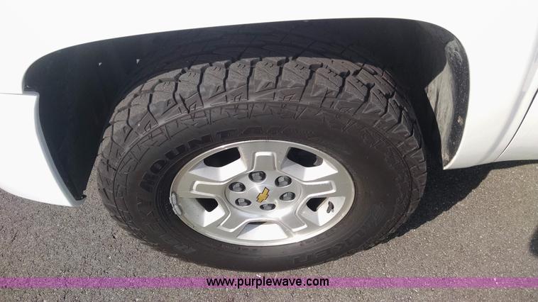 image for item Z9279 2007 Chevrolet Silverado 1500 LT pickup truck