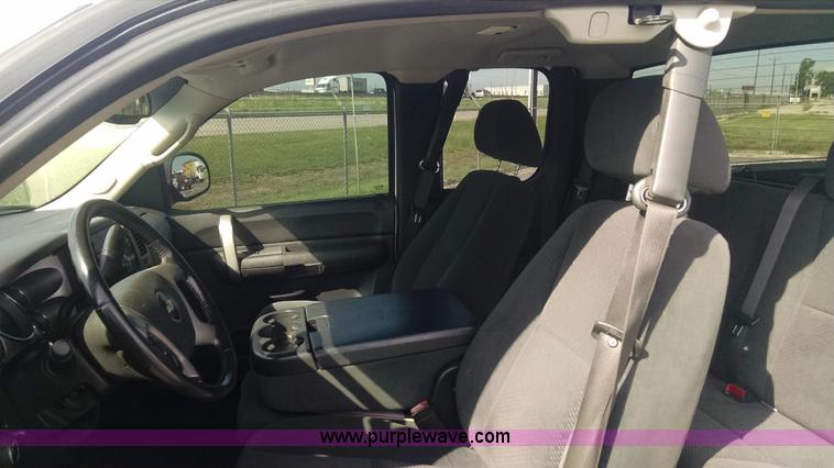 image for item Z9279 2007 Chevrolet Silverado 1500 LT pickup truck