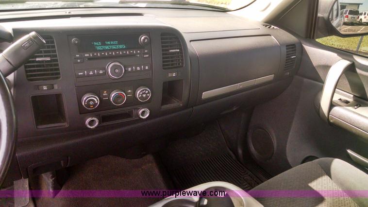 image for item Z9279 2007 Chevrolet Silverado 1500 LT pickup truck