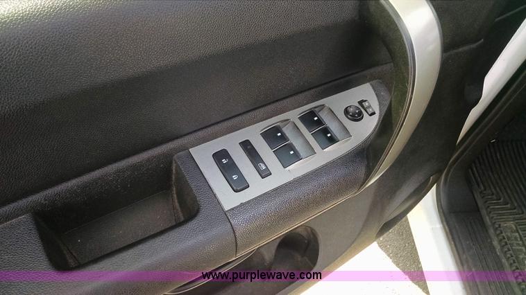 image for item Z9279 2007 Chevrolet Silverado 1500 LT pickup truck