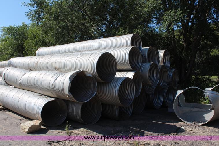 image for item AV9481 Assorted steel culverts and clamp bands