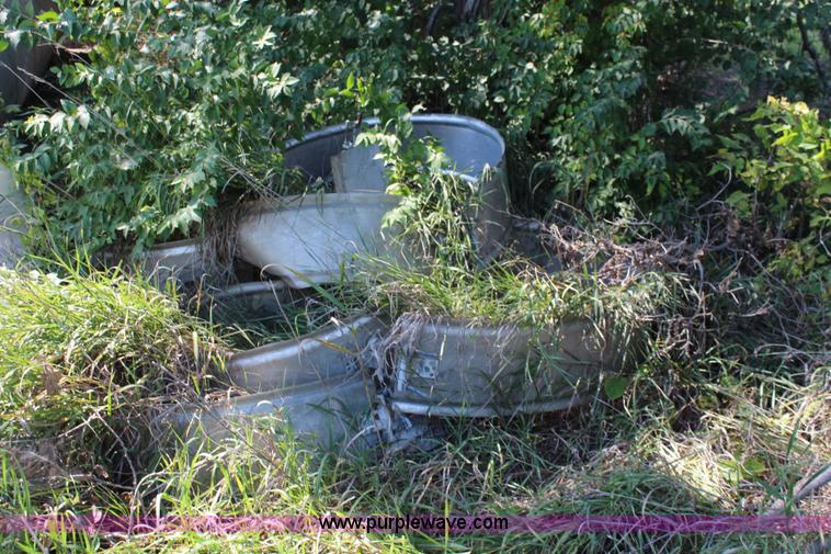 image for item AV9481 Assorted steel culverts and clamp bands