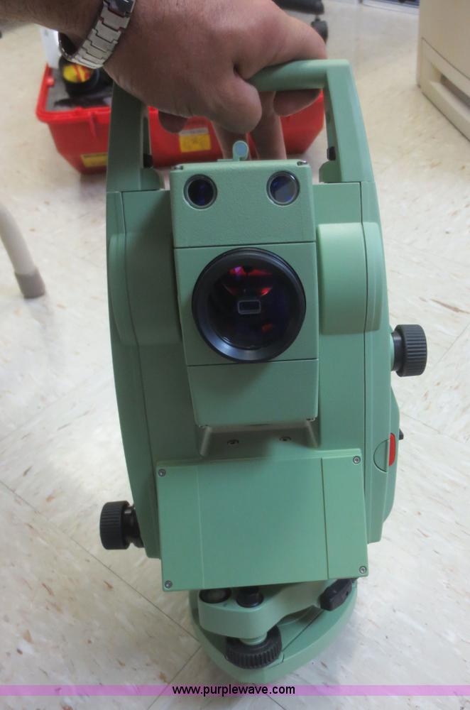 image for item AZ9166 2008 Leica Geosystems TCRA703 Ultra surveying equipment