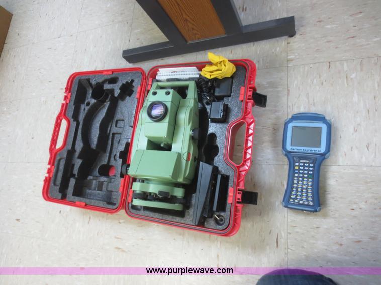 image for item AZ9168 2008 Leica Geosystems TCRA703 Ultra surveying equipment