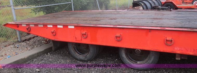 image for item AZ9173 1988 Landoll 345-31 tilt deck equipment trailer