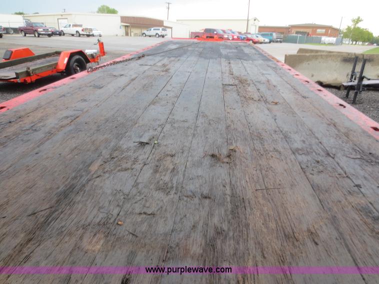 image for item AZ9173 1988 Landoll 345-31 tilt deck equipment trailer