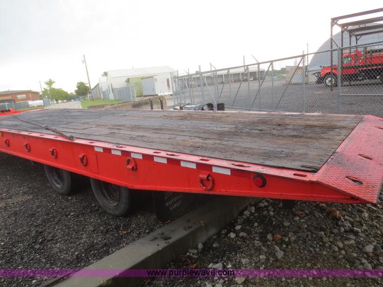 image for item AZ9173 1988 Landoll 345-31 tilt deck equipment trailer