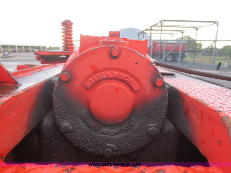 image for item AZ9173 1988 Landoll 345-31 tilt deck equipment trailer