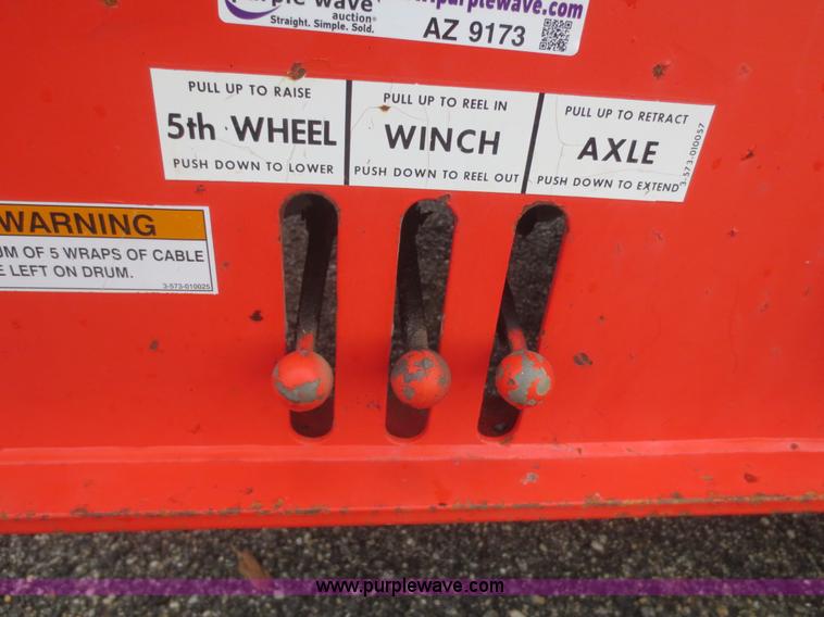 image for item AZ9173 1988 Landoll 345-31 tilt deck equipment trailer